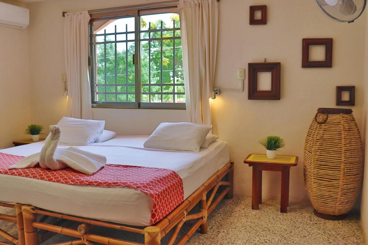 Hostal & Suites Pata De Perro Bacalar Extérieur photo
