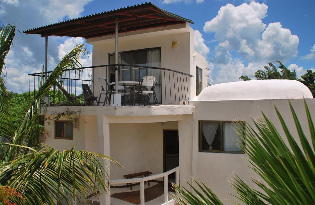 Hostal & Suites Pata De Perro Bacalar Chambre photo